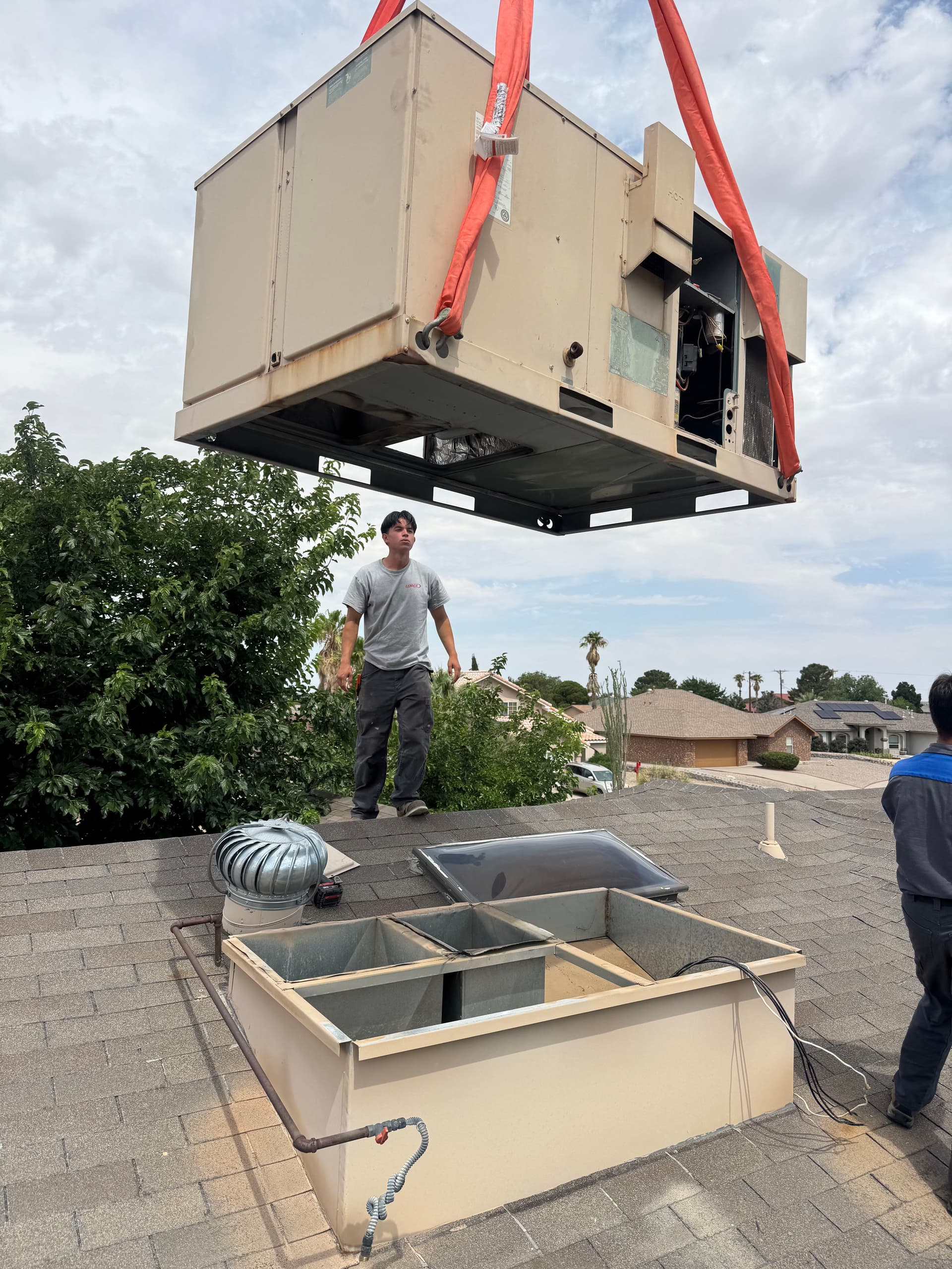 Lennox 5-Ton 2-Stage Package Unit Rooftop Install image