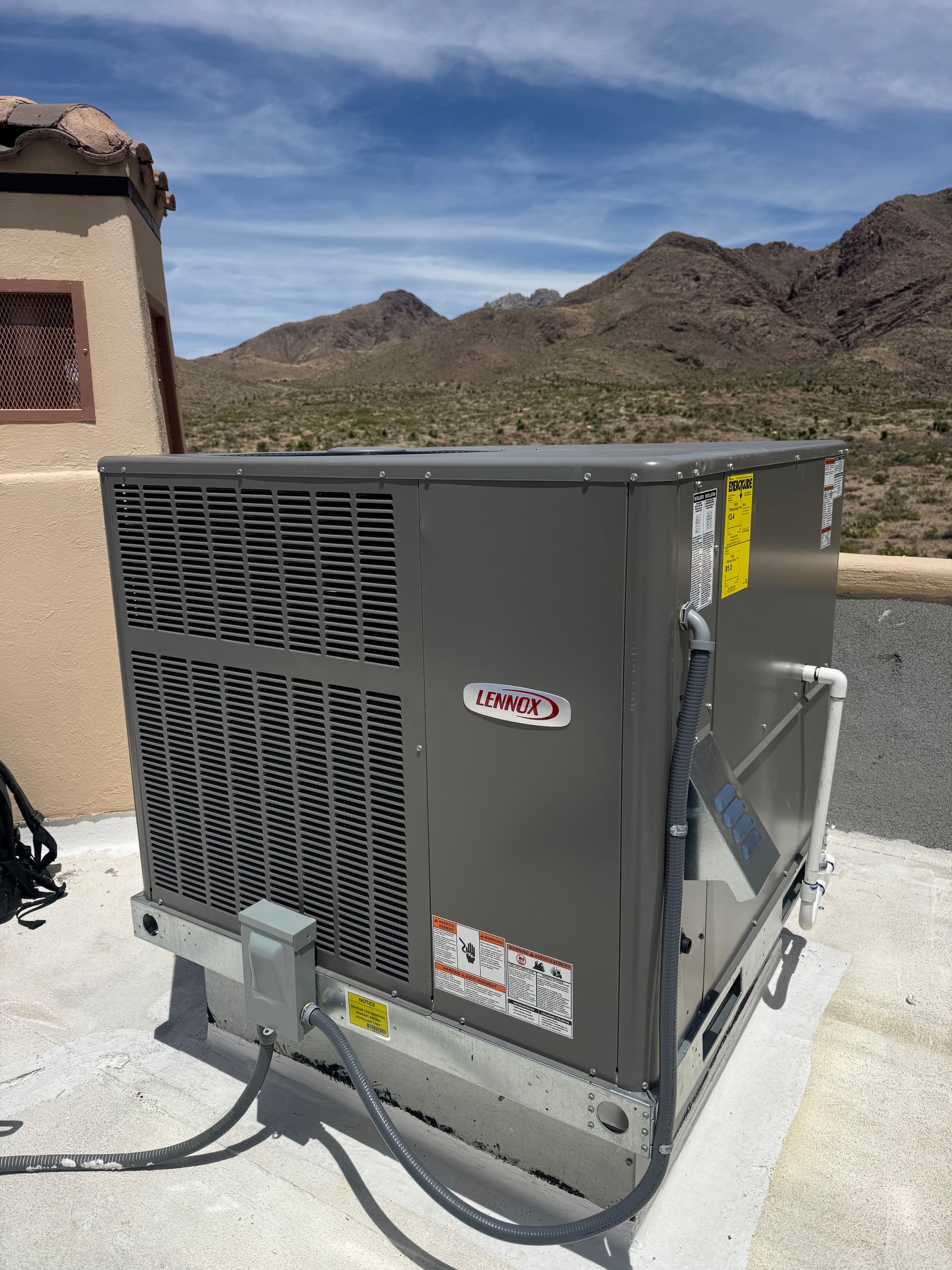 Gallery photos for Rooftop HVAC Swap - Old York Out, New Lennox Package Unit In: Image #7