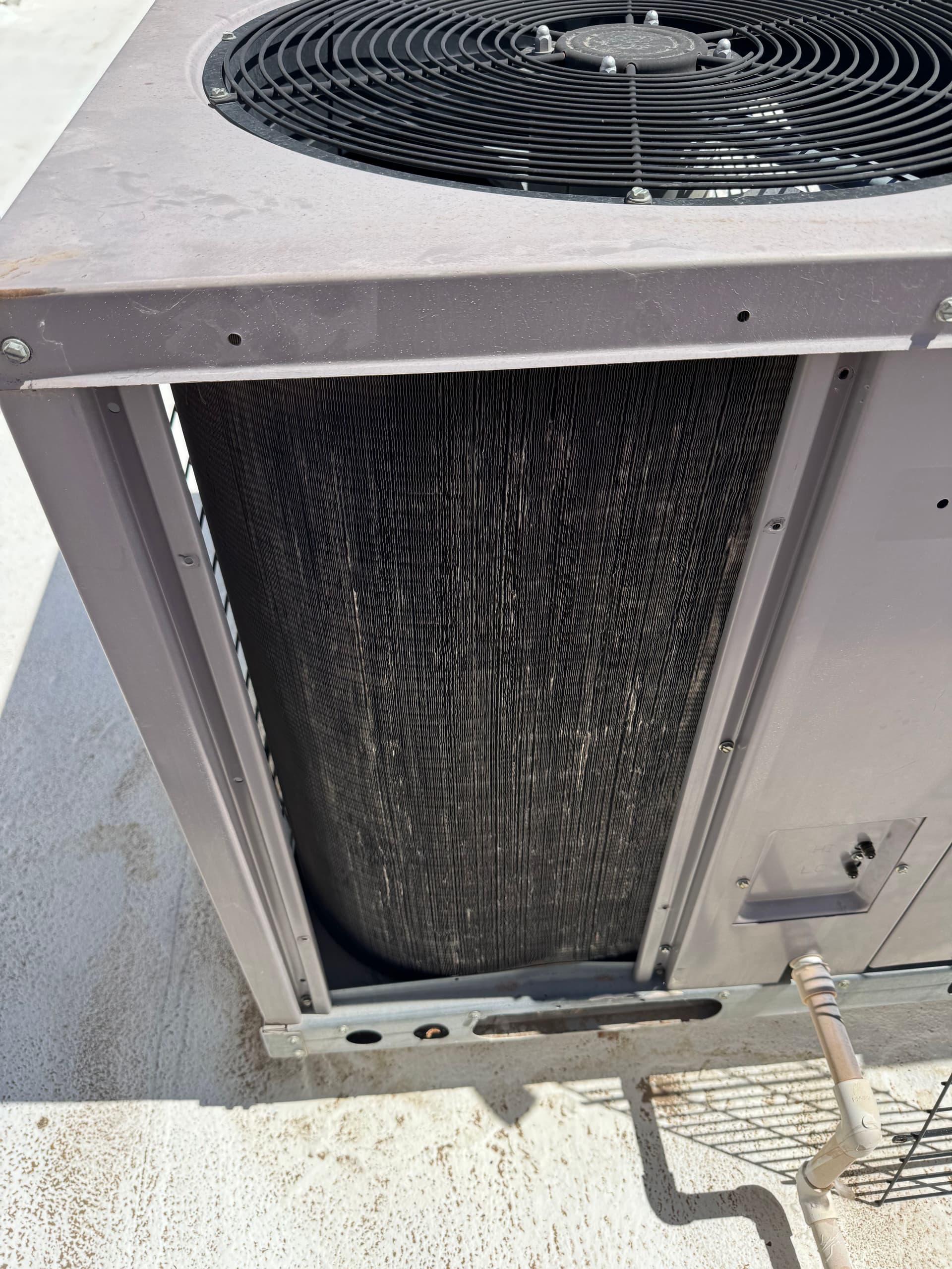 Gallery photos for Rooftop AC Coil Cleaning That Actually Makes a Difference: Image #1