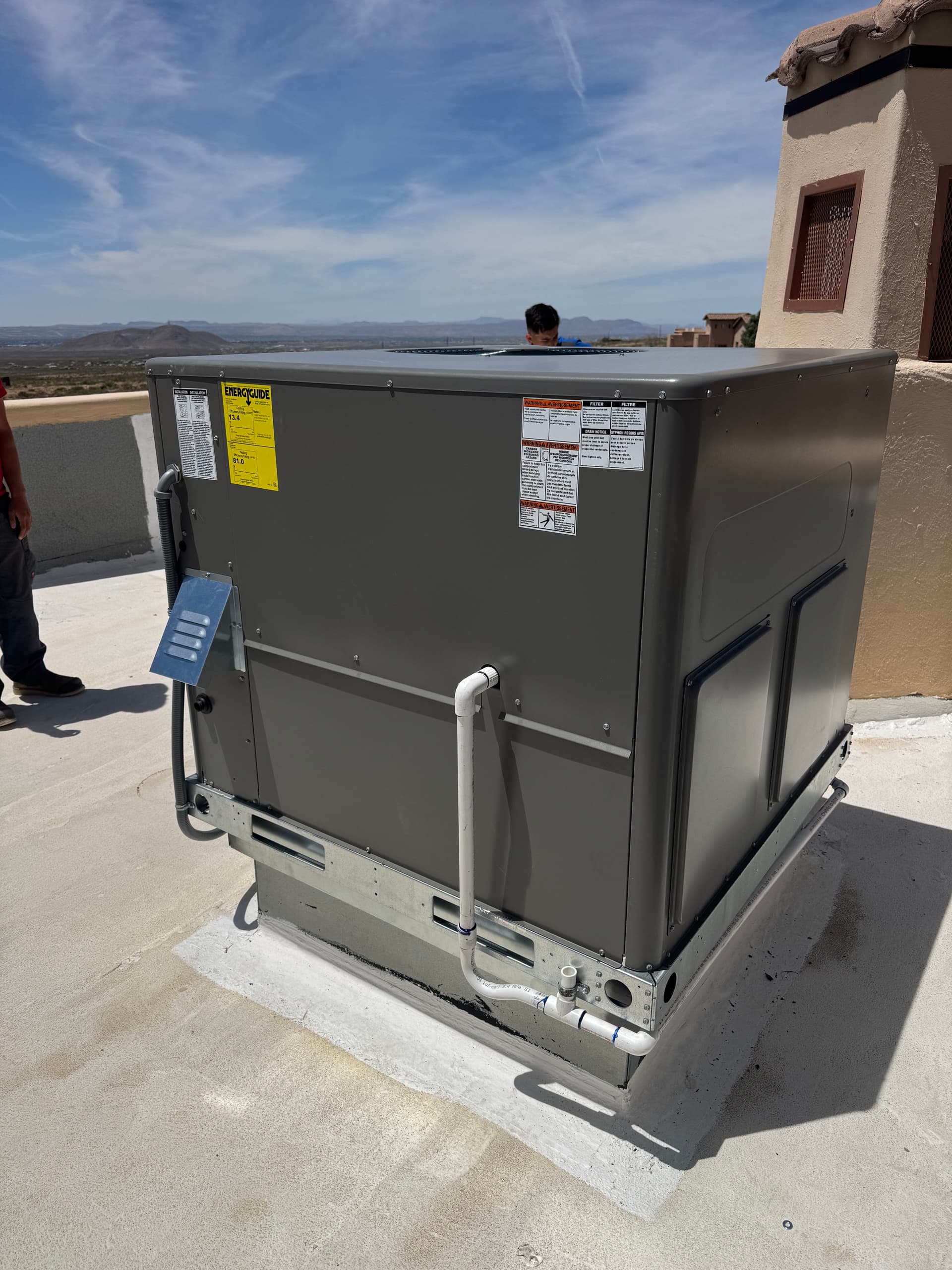 Gallery photos for Rooftop HVAC Swap - Old York Out, New Lennox Package Unit In: Image #8