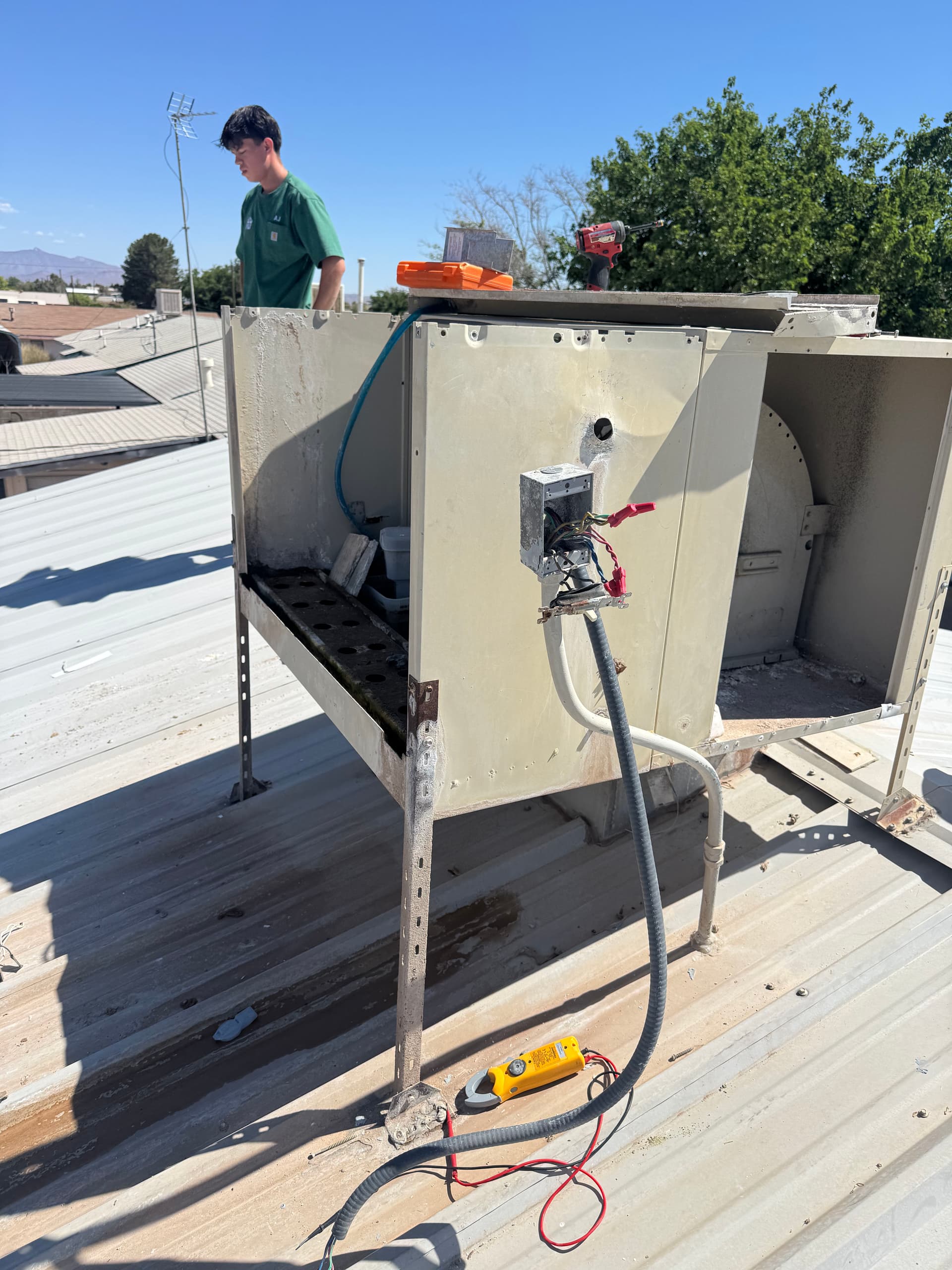 Gallery photos for Evaporative Cooler Roof Jack and Stand Upgrade Done Right: Image #1