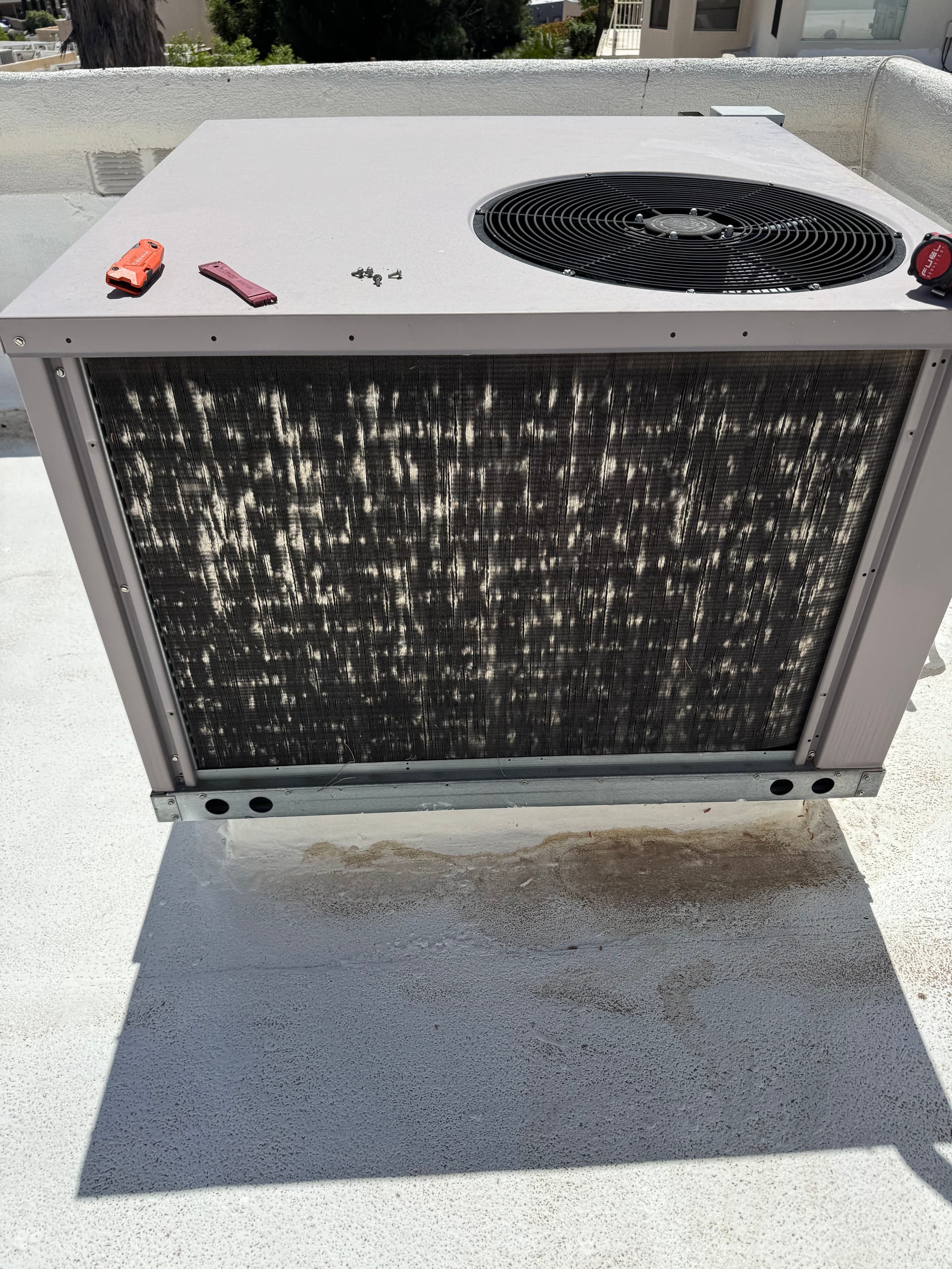 Gallery photos for Rooftop AC Coil Cleaning That Actually Makes a Difference: Image #2