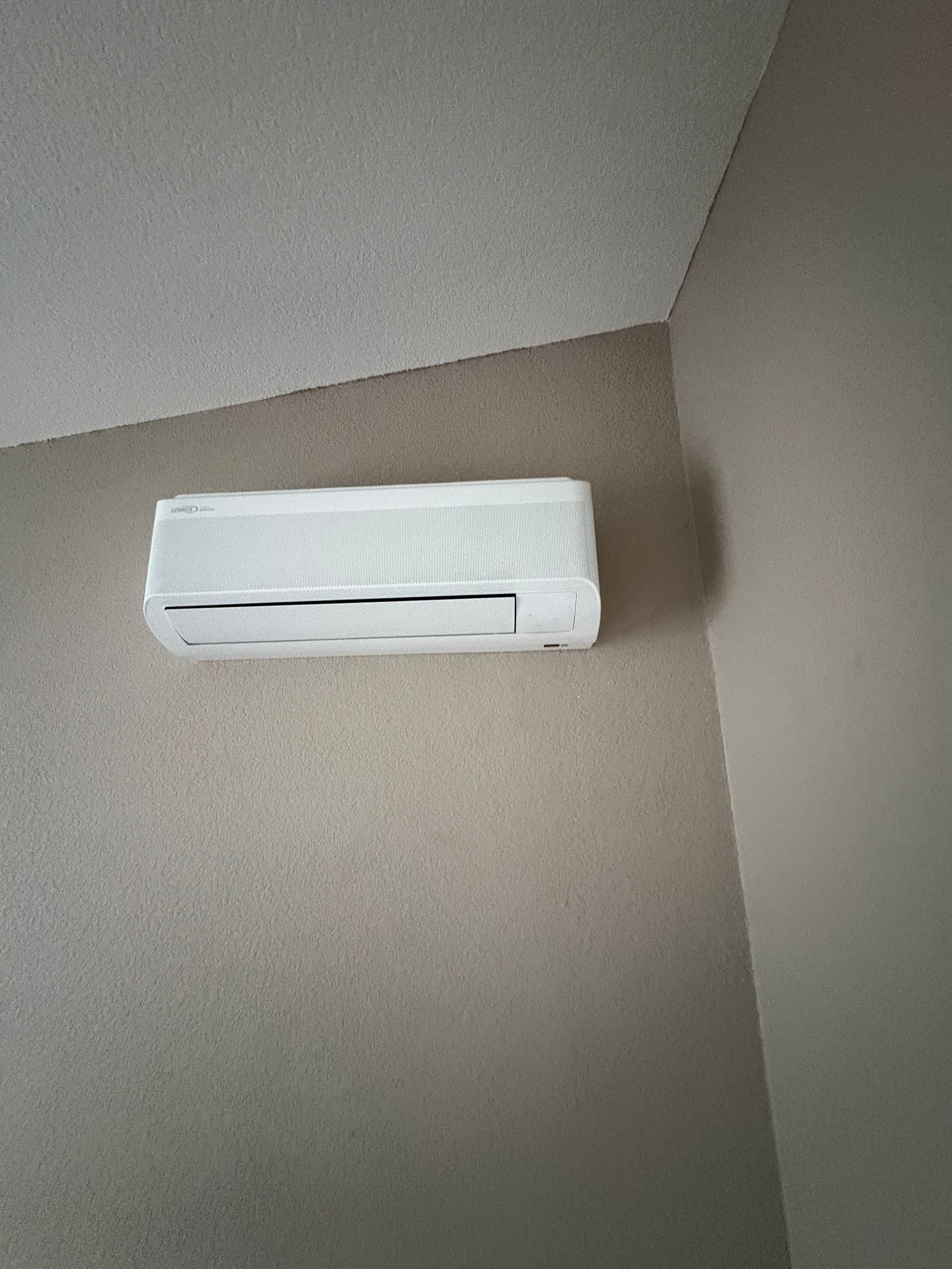 Gallery photos for Lennox 4-Zone Ductless Mini-Split Install on a Home with Hot and Cold Spots: Image #8