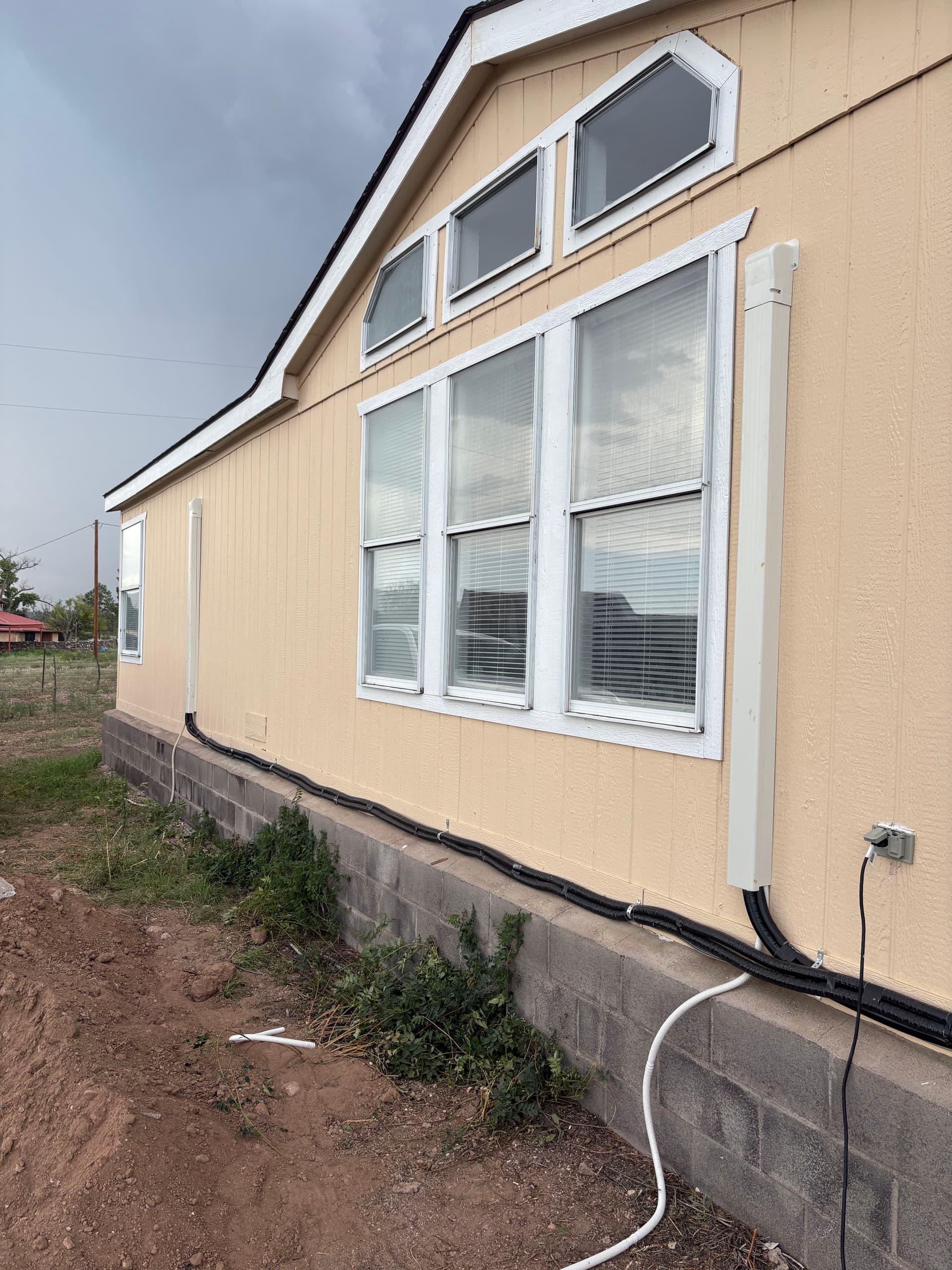 Gallery photos for Lennox 4-Zone Ductless Mini-Split Install on a Home with Hot and Cold Spots: Image #4