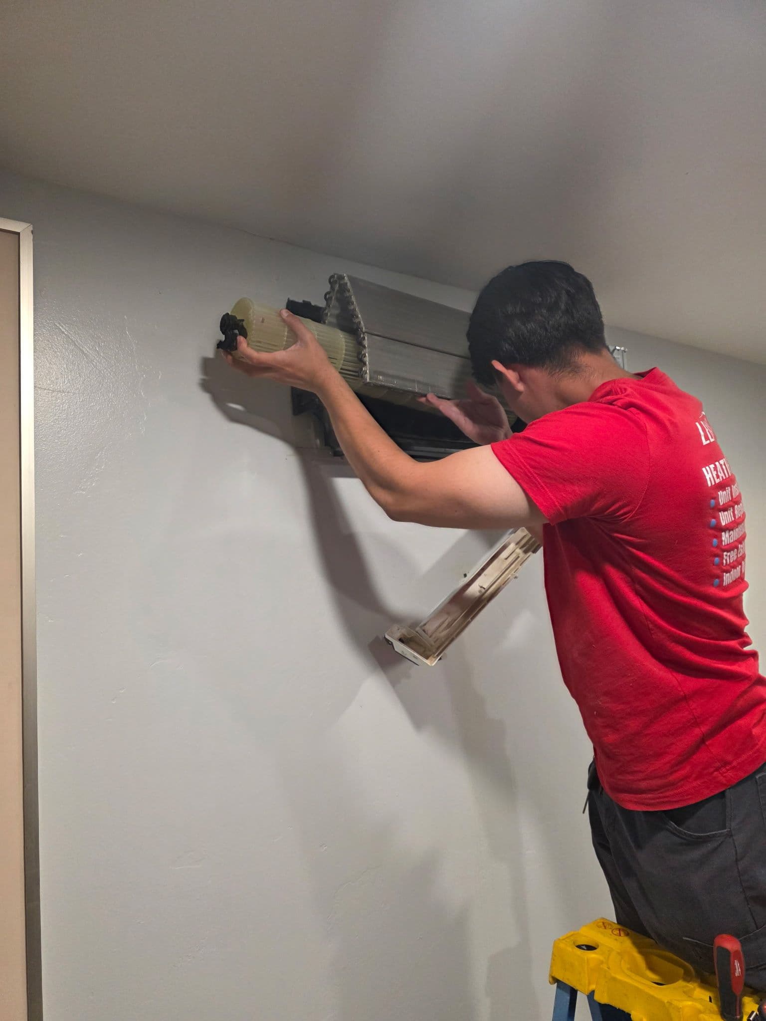 Gallery photos for Mini Split Blower Wheel Cleaning Done Right: Image #4