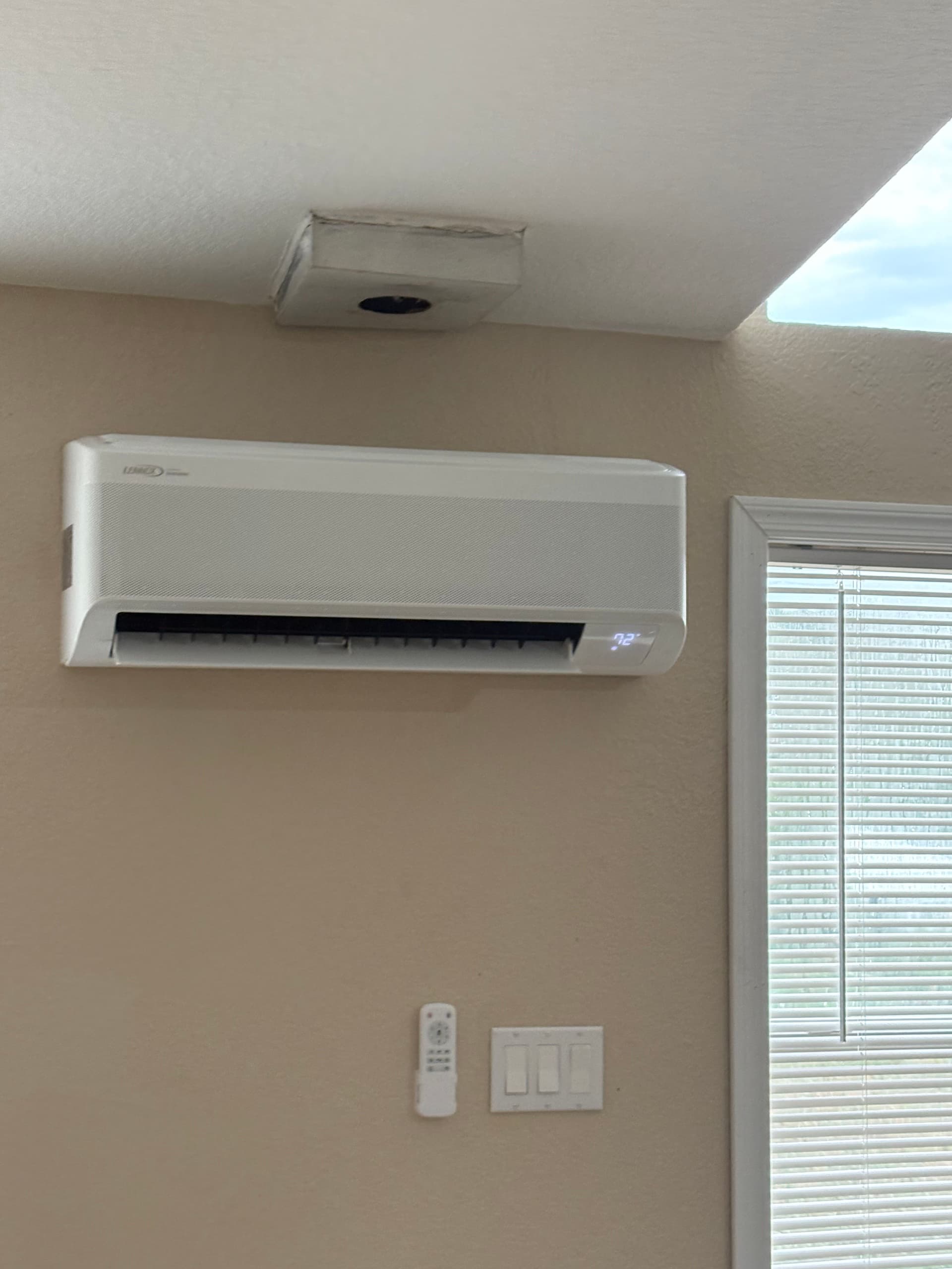 Gallery photos for Lennox 4-Zone Ductless Mini-Split Install on a Home with Hot and Cold Spots: Image #5