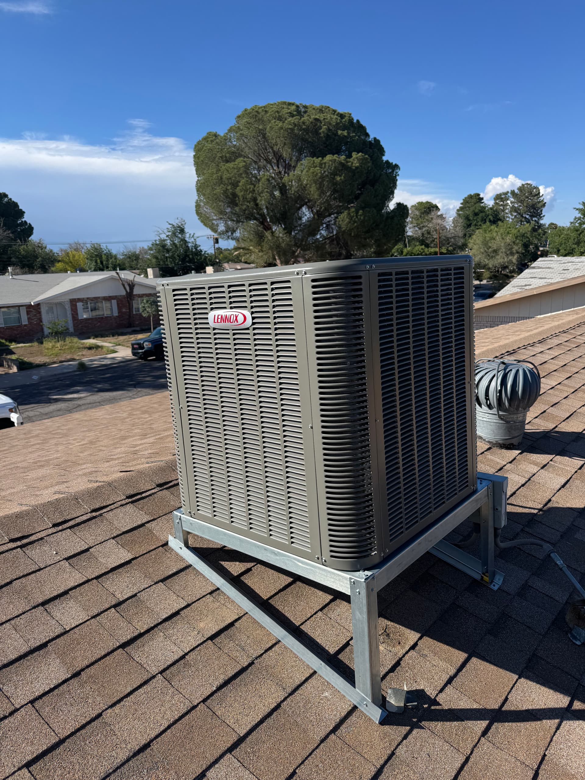 Gallery photos for Lennox 4-Ton Split System Replacement Done Right: Image #2